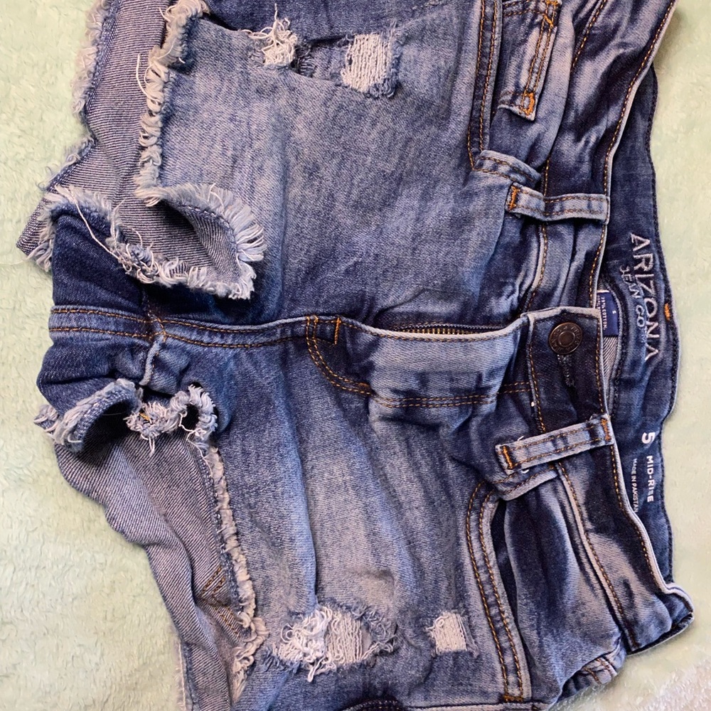 Arizona mid rise shorts